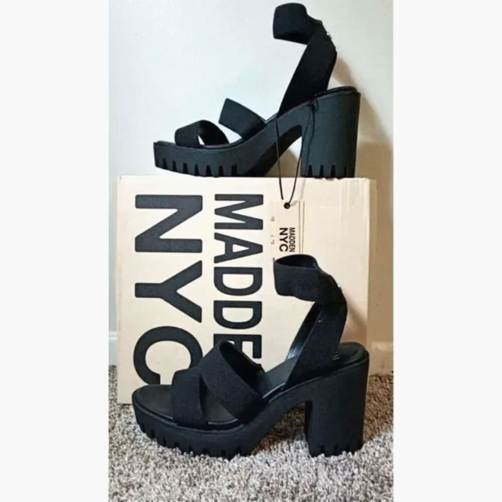 Lug Block 4" Heel Sandals . Size: 9 1/2 . TRP Outsole Textile Upper . New in Box